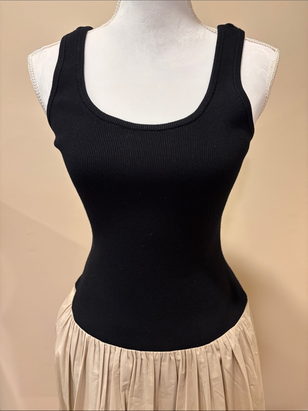cinq a sept Beige Gathered Midi Skirt - Picture 2 of 7